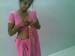 Newly Married Vizag aunty cheated her husband Newly Married Vizag aunty cheating her husband, fucking with Ex-boyfriend in his room after… View Post