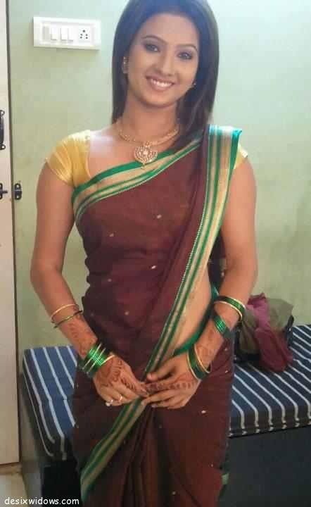 Huge tight ass village aunts gallery

Gallery of Mature Indian village aunts juicy boobs with dark tits and big fat ass housewives from…

View Post