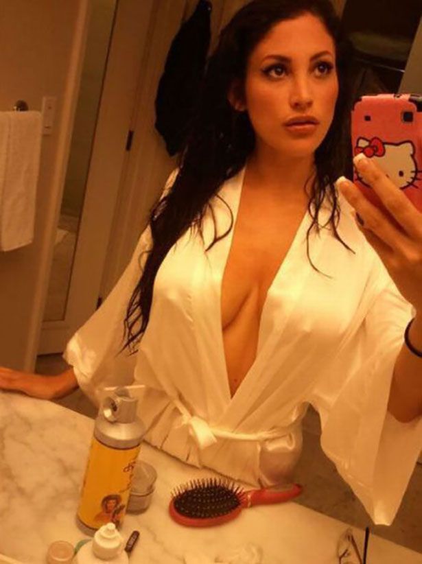 Hello kitty Bathroom Selfshot