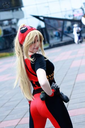 universalcosplayunited: Lady Deadool Cosplay