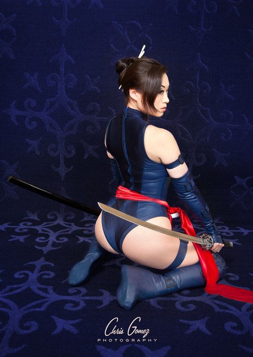 universalcosplayunited:

Psylocke cosplay