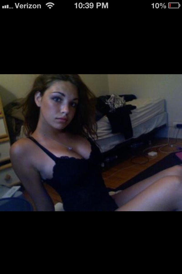 sexy girl on kik