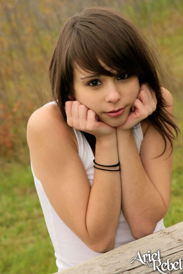 Don't fence Ariel Rebel in