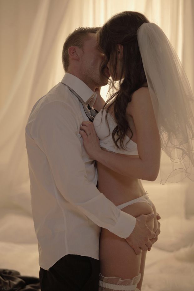 The Gorgeous Caprice: Marry Me Caprice