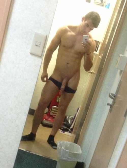 bicuriousboys.blogspot.com