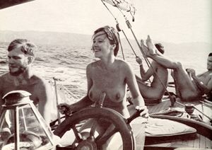 hotsportygirls.com : girls and sports : football, soccer, outdoors, base-ball, cricket, wrestling, boxing, foot, fighting … and more !