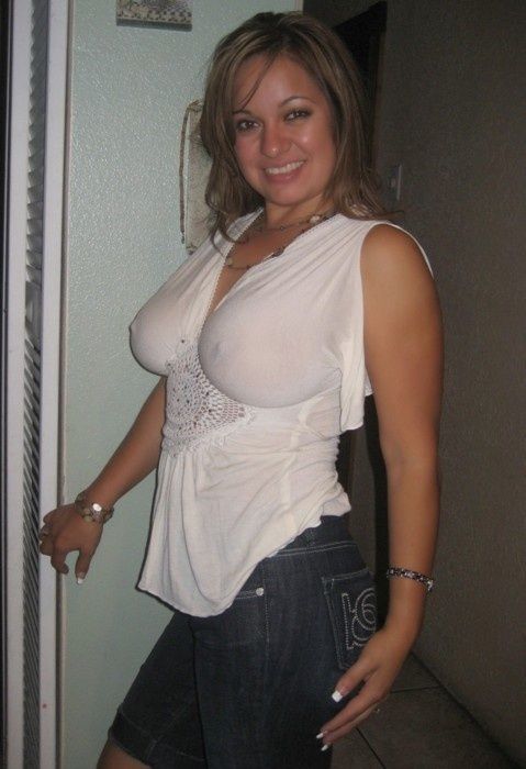 This cougar's big tits are crazy looking.