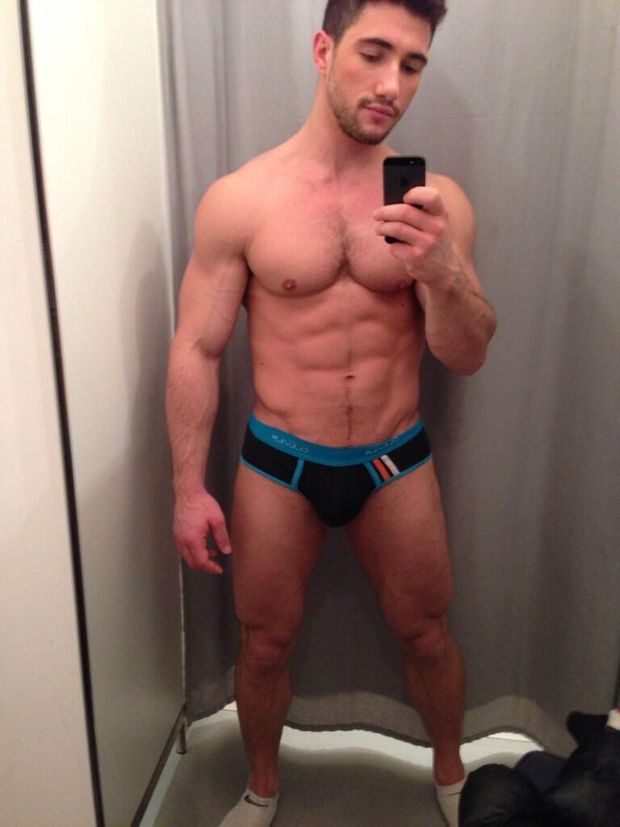gay pornstar Marco Rubi! (aka Damiano Frascaroli)
