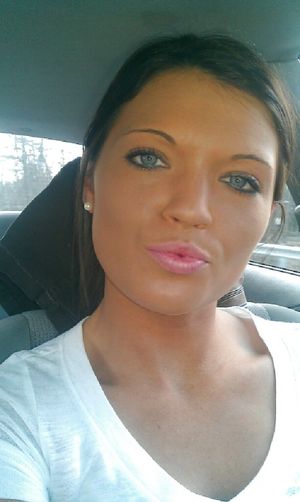 Amazing tanned brunette sexy eyes and lips 500x836