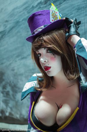 Borderlands busty cosplay