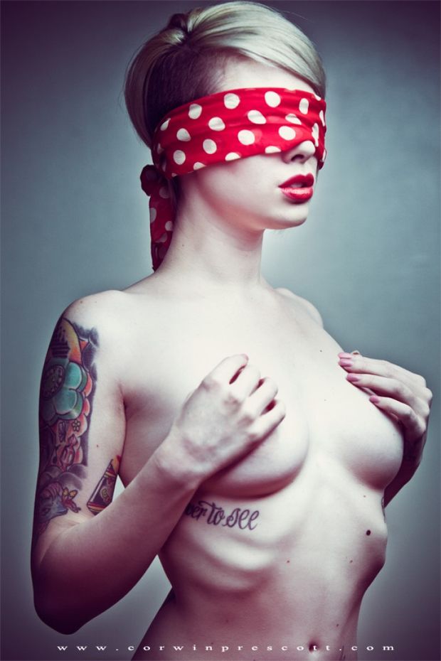 Corwin Presscot | Photos erotiques