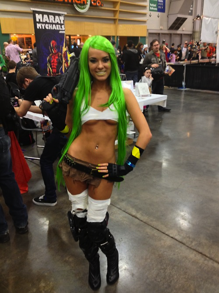 fit babe cosplay with underboob