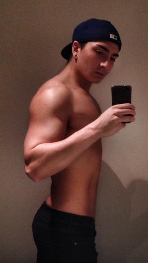 First reddit post ever so be nice