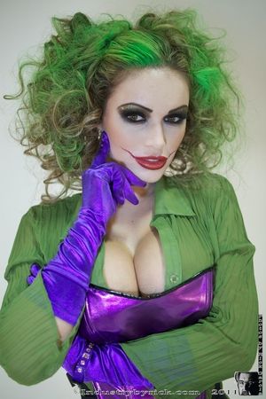 joker with tits!