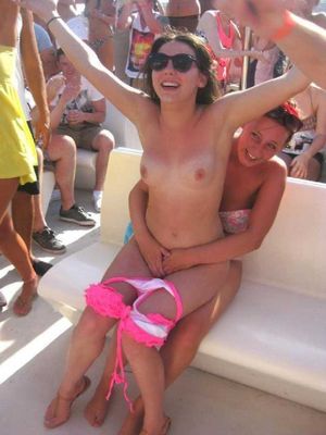 Spring break flashing