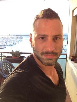 Antonio Miracle! (gay porn star)