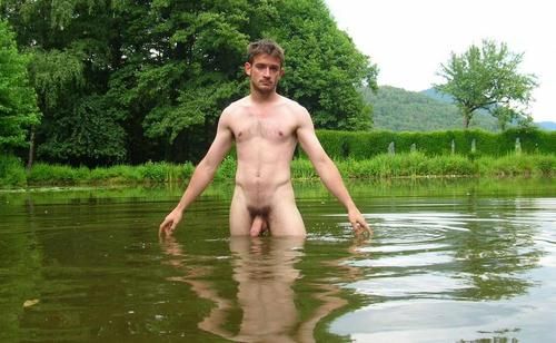 Men and sports ... and more ! sexy gay sporty guys, free sports gallery on my site @