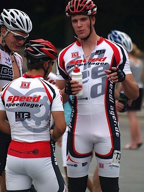 cycling males : Men and Sports : only men, only sports, only pictures !