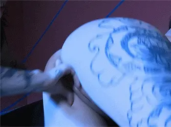 cool picture,, sweet ass