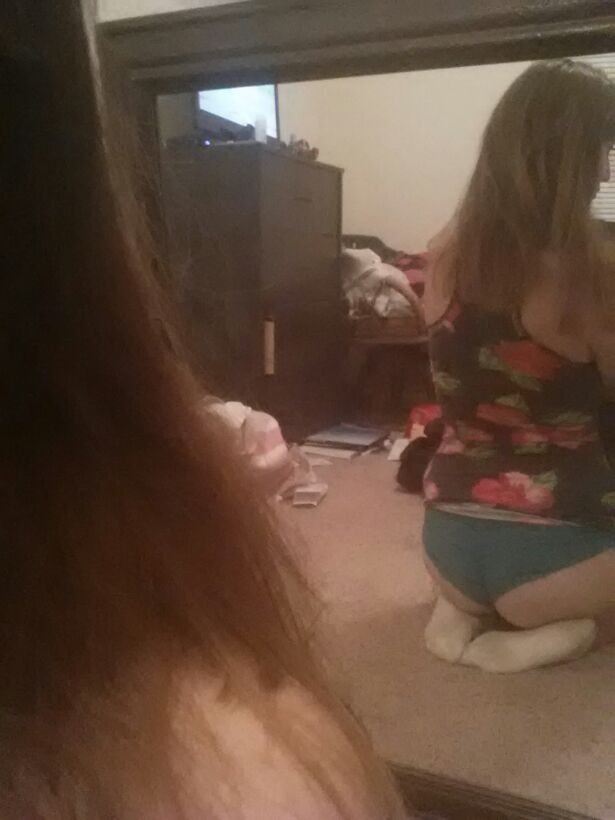 ash showing off her ass in her panties
