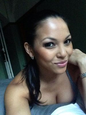 adriana luna midnight selfie