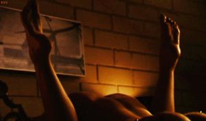 The proper fieldgoal post... - That's how I want to score my 3-pointers. :3