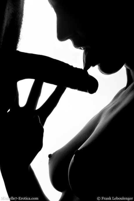 Ular mening boshimni porno bilan urishyapti