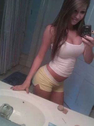 sexting babe ready to fuck