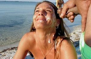 Cum on her