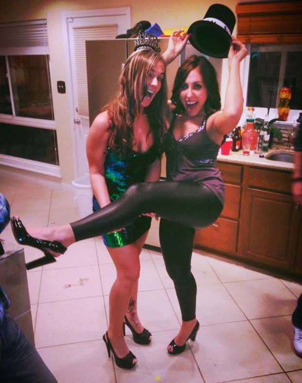 Right or Left? Two sexy sisters drunk at party