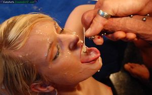 Love Cumshot