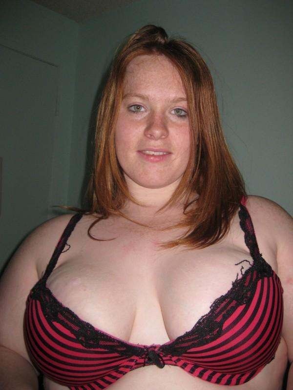 Lots of freckles and big breasts do it for me every time