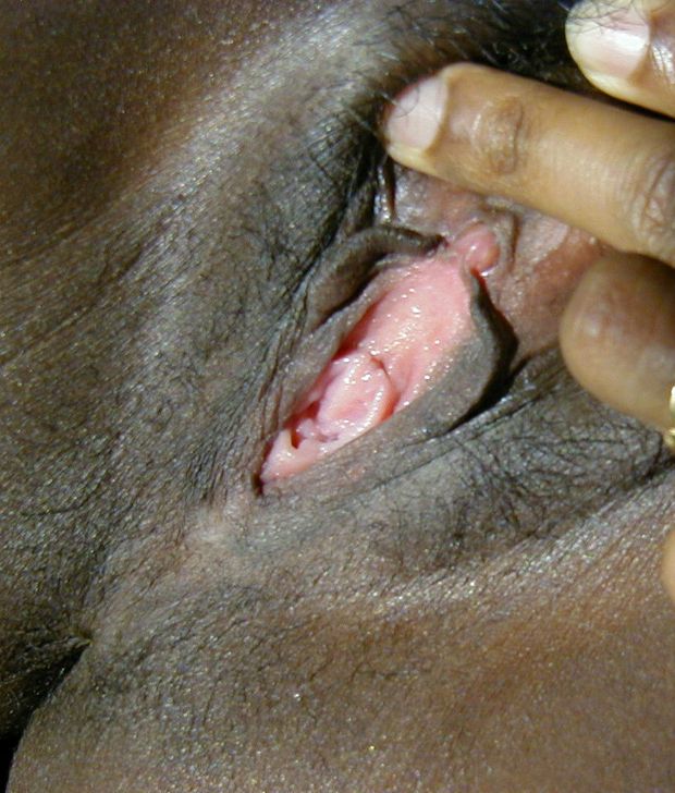 desi pussy opened to show clit