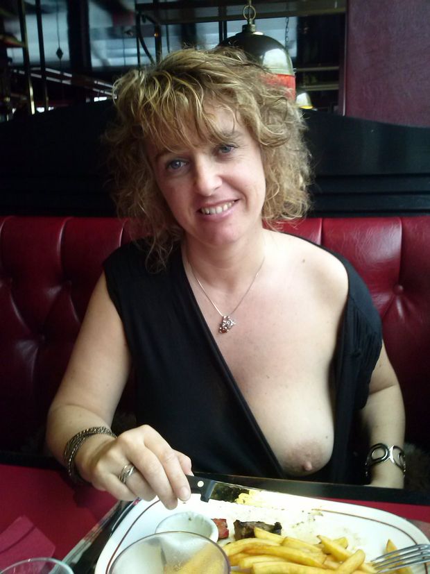 lunch 1 boob