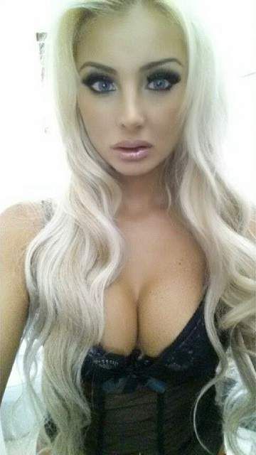 bimbo blonde doll