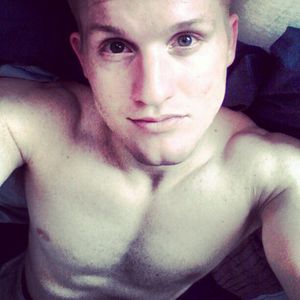 Riley Price (gay porn star)