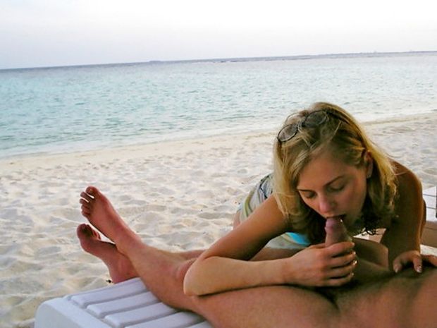 My St. Somewhere vacation dream! (Early morn with a blonde sucking the cum out of me on a beach.)