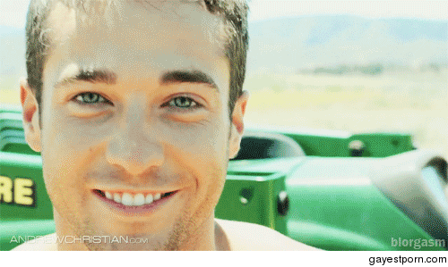 Please look at me like this