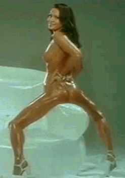 Eva Roberts is oiled up and that gave her an orgasmic effect when she straddled that chair arm