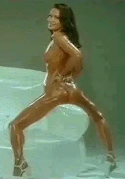 Eva Roberts is oiled up and that gave her an orgasmic effect when she straddled that chair arm