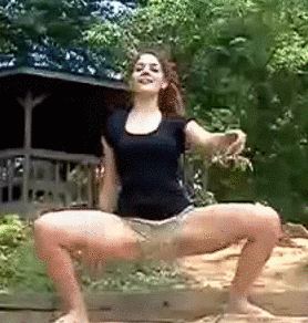 popping her pussy at us