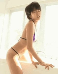 She knows how to get herself off!