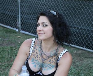 DAniEllE CoLbY Babe