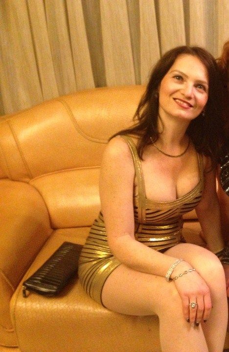 Yummy mom