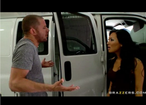 Asa Akira et le fantasme de l’auto-stoppeuse — Le Tag Parfait