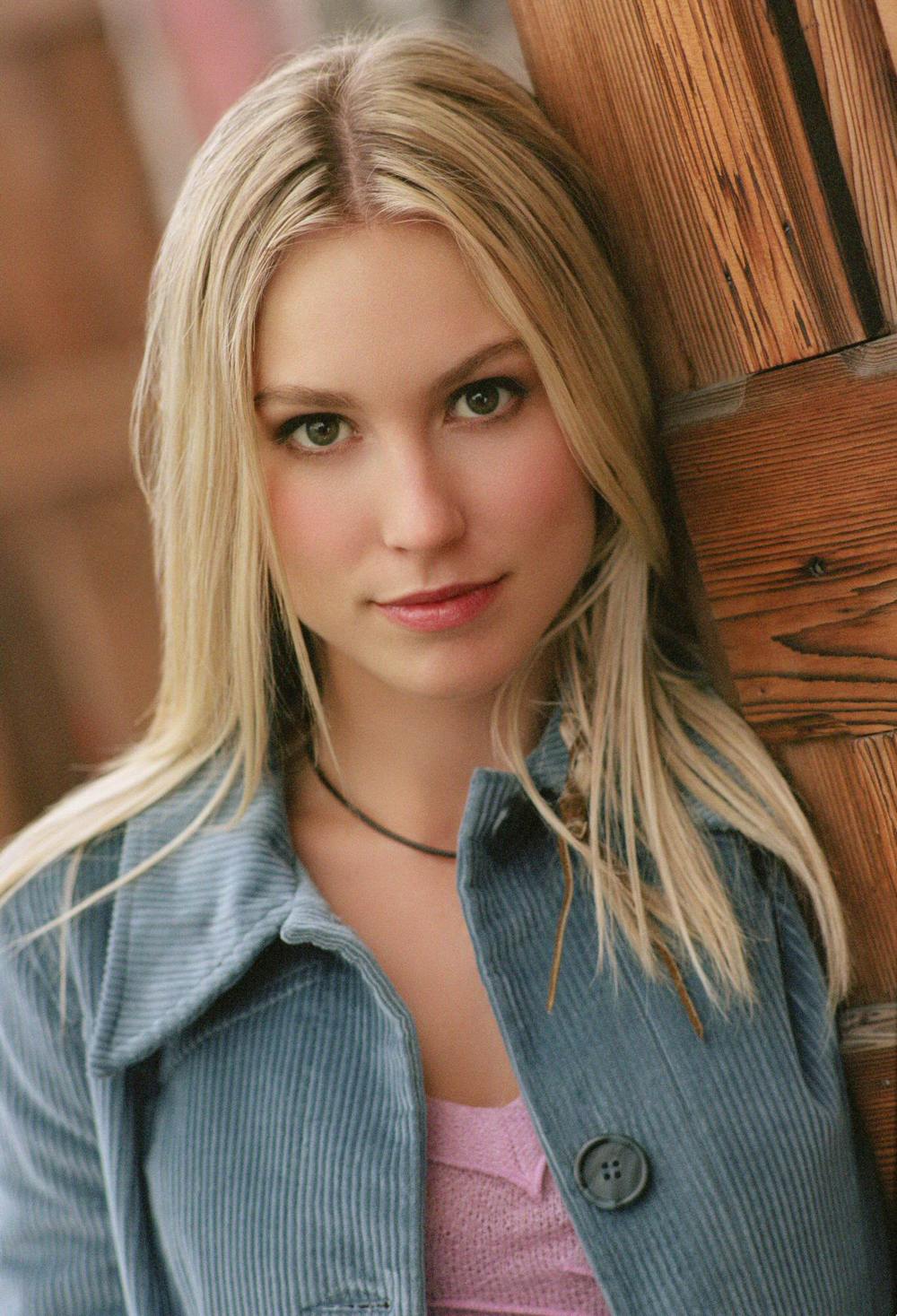 Sarah Carter, if I could pick how my girlfriend would look...