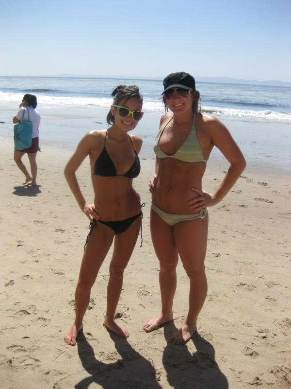 sluts at the beach, which one do you pick?