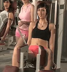 Milka Manson show us a nice camel toe on the thigh machine