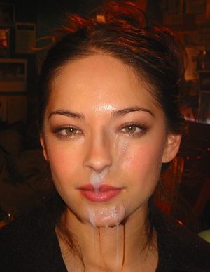 Kristin Kreuk gets a Facial
