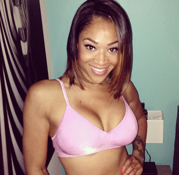Mimi Faust showing her Bra to the world source :